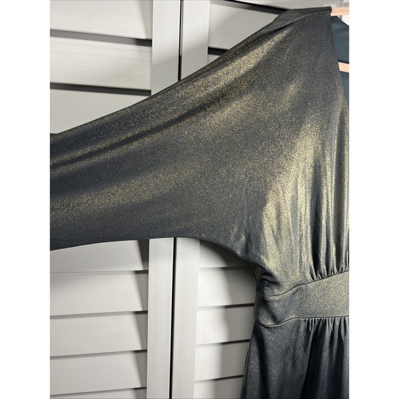Guess Dolman Sleeve V-neck Metallic Stretch Jersey Dress Size 12 NWT - Picture 8 of 14